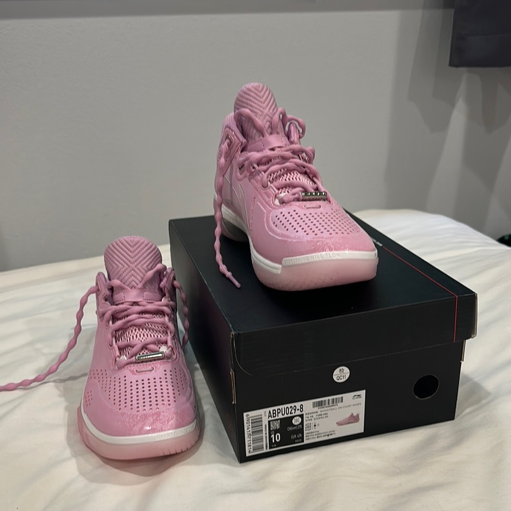 Way Of Wade, Women's Pink Sneakers